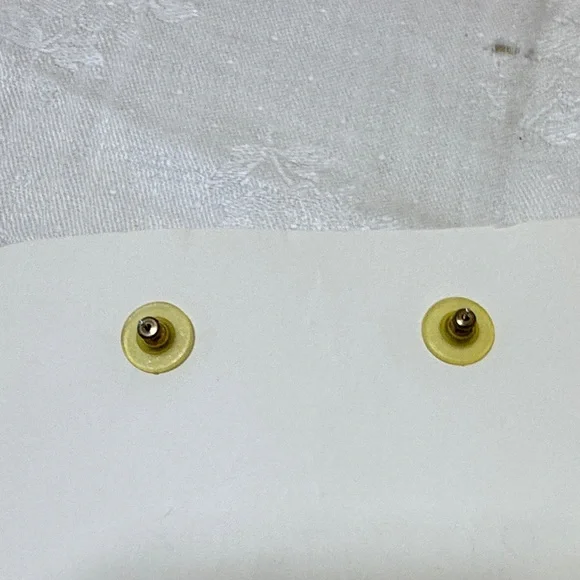 Multicolor Dangle Earrings - Picture 2 of 7